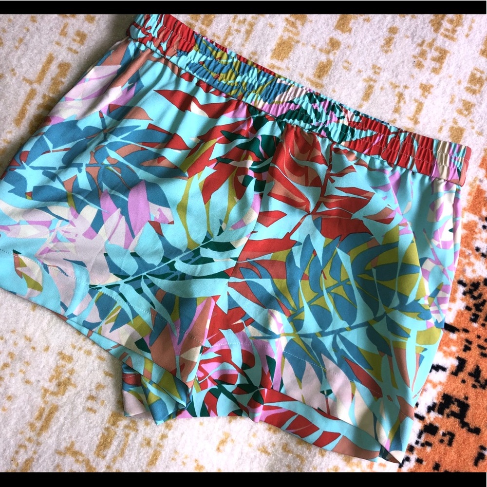 BCBG shorts